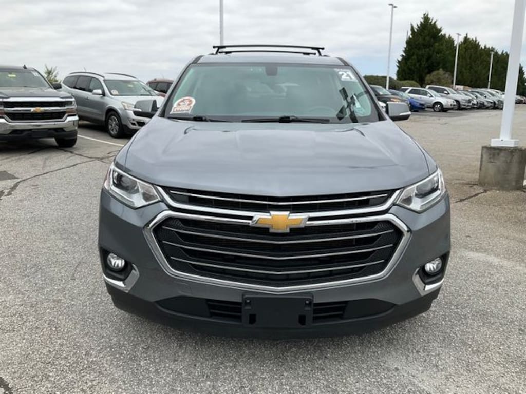Used 2021 Chevrolet Traverse LT SUV
