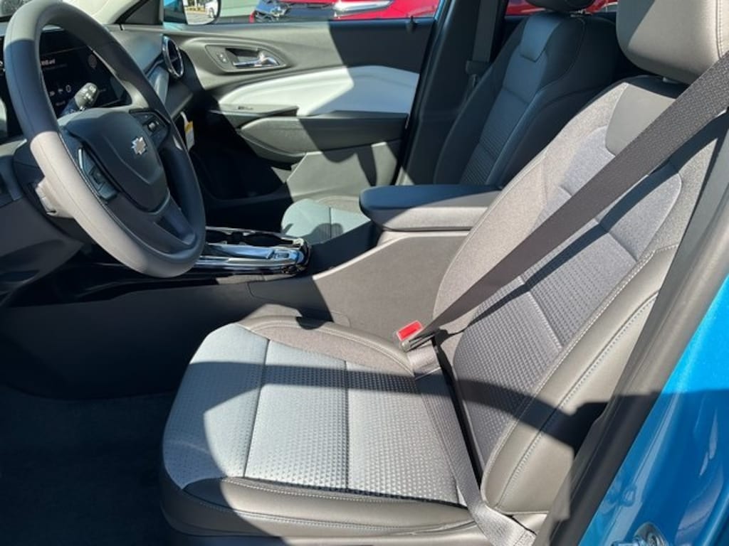 New 2026 Chevrolet Trax LT SUV