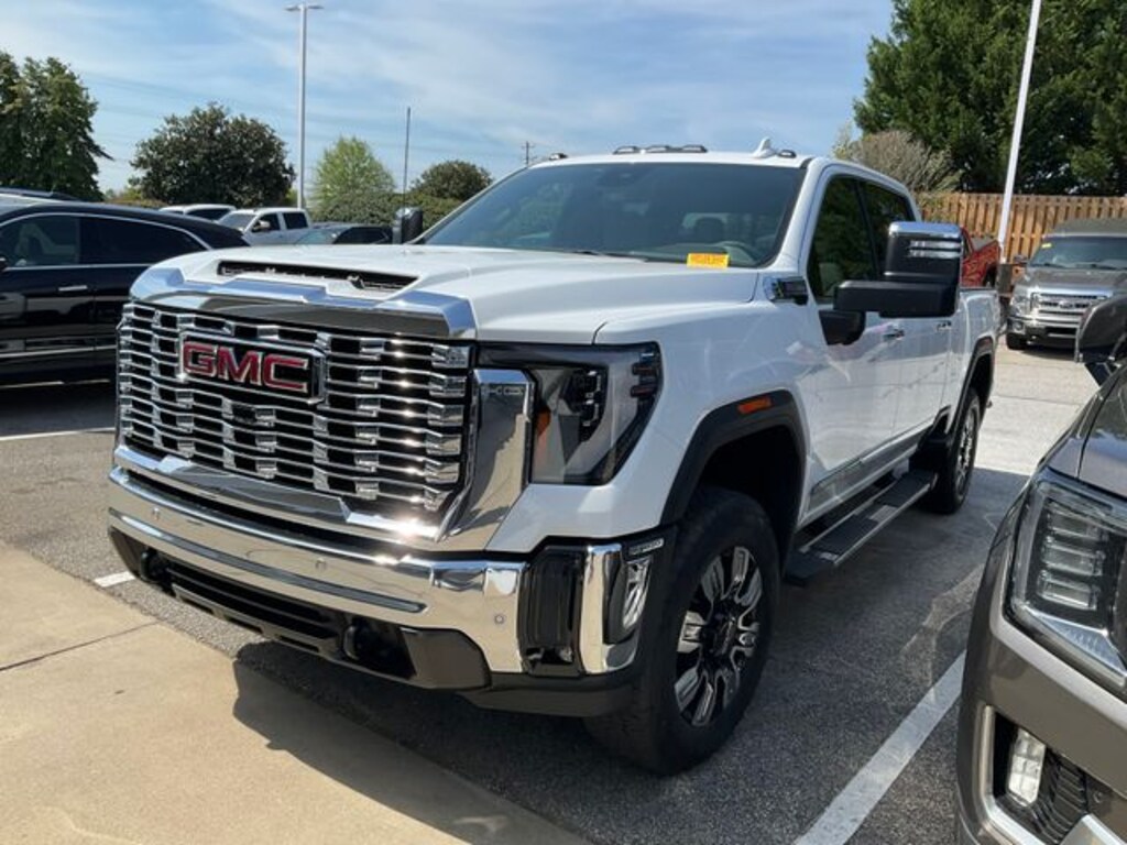 Used 2025 GMC Sierra 2500HD SLT Truck