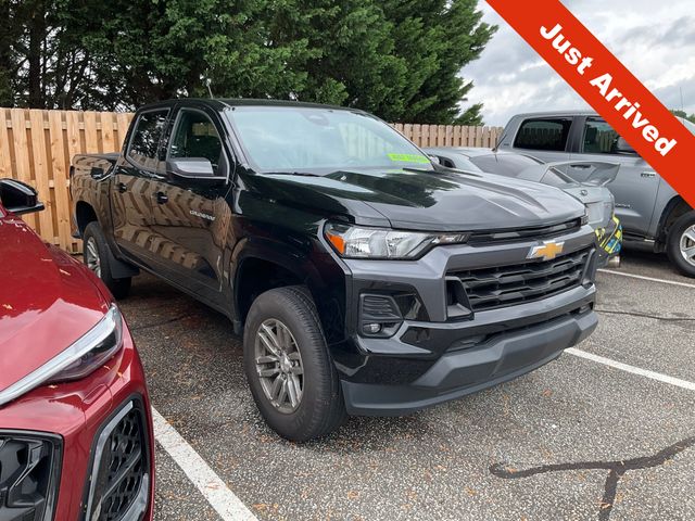 2023 Chevrolet Colorado 2WD LT Crew Cab Short Box's photo