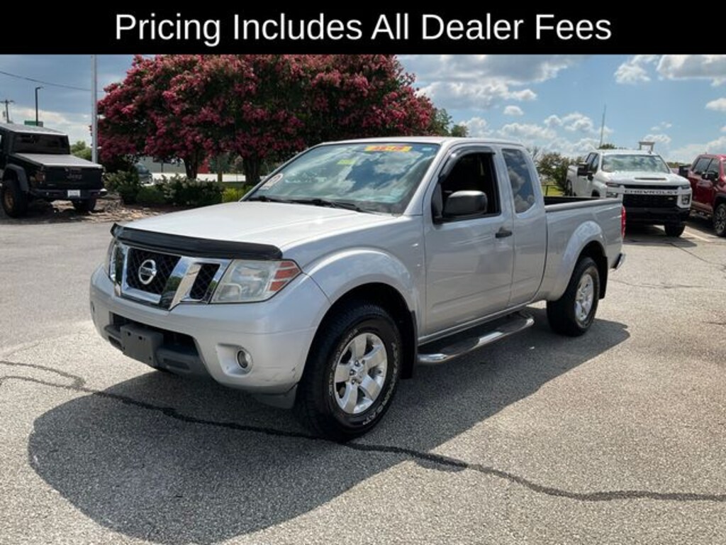 Used 2012 Nissan Frontier SV Truck