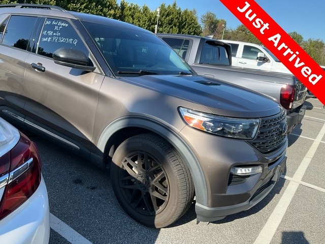 2021 Ford Explorer XLT's photo