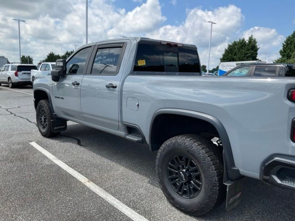 Used 2024 Chevrolet Silverado 2500HD ZR2 Truck