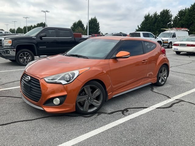2014 Hyundai Veloster Turbo photo 2