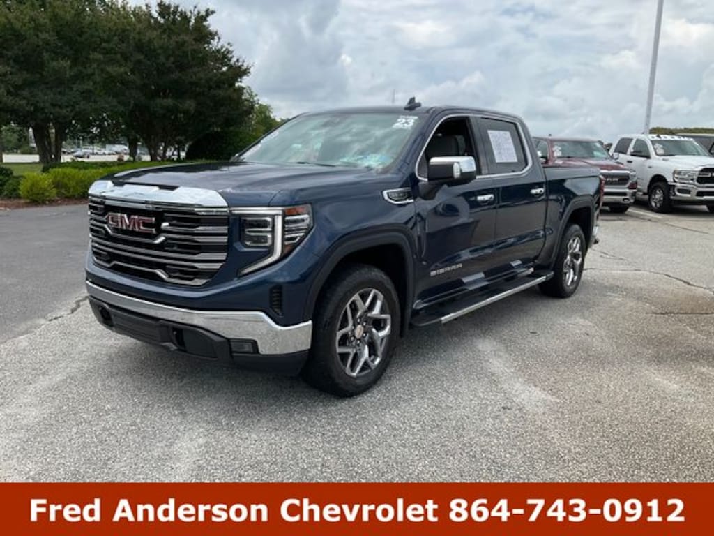 Used 2023 GMC Sierra 1500 SLT Truck