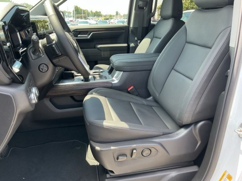 New 2026 GMC Sierra 1500 SLT Truck