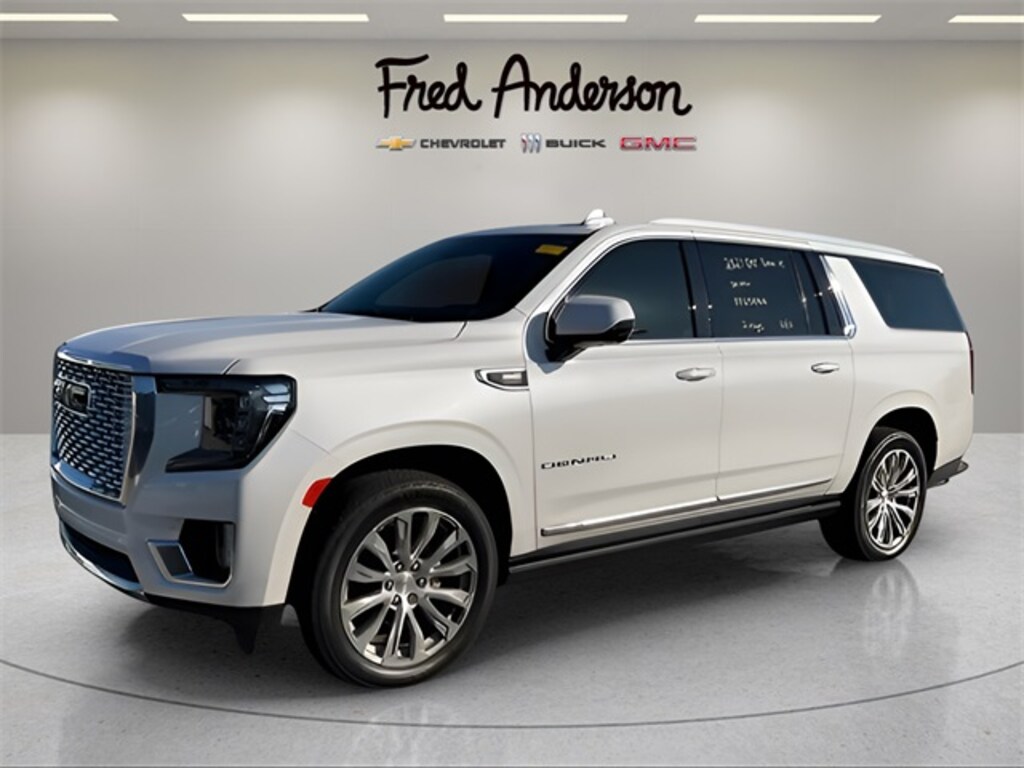 Used 2023 GMC Yukon XL Denali SUV