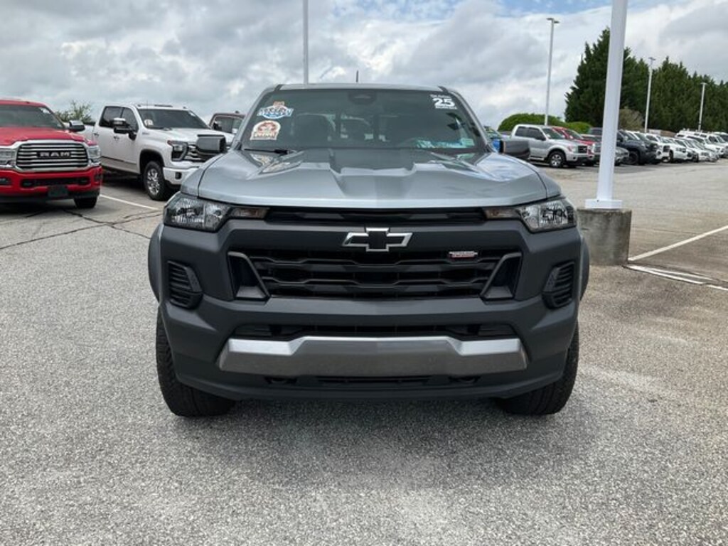 Used 2025 Chevrolet Colorado Trail Boss Truck