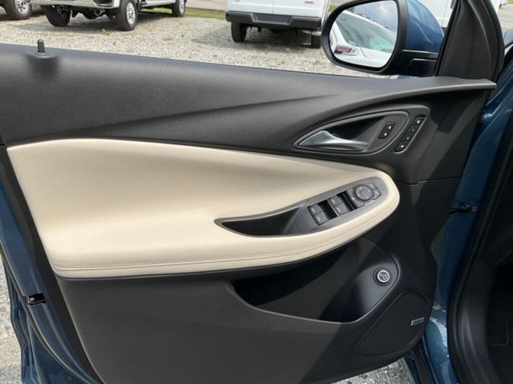 New 2026 Buick Encore GX Avenir SUV
