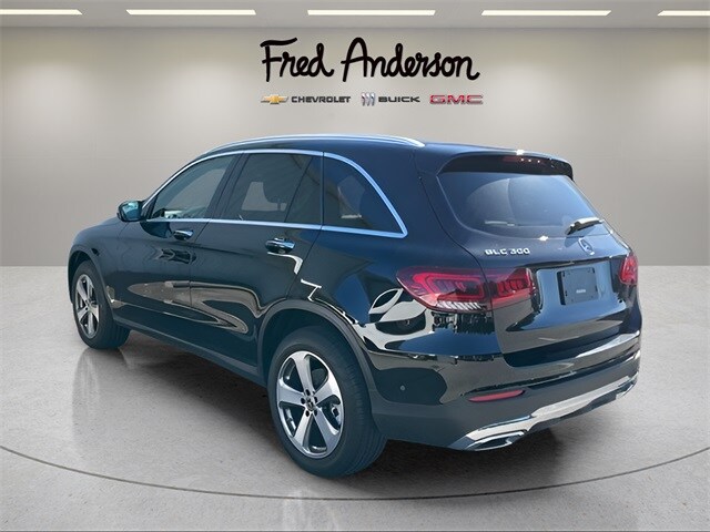 2022 Mercedes Benz GLC 300 photo 3