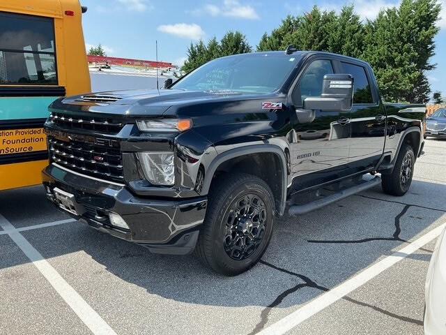2021 Chevrolet Silverado 2500HD LTZ photo 3