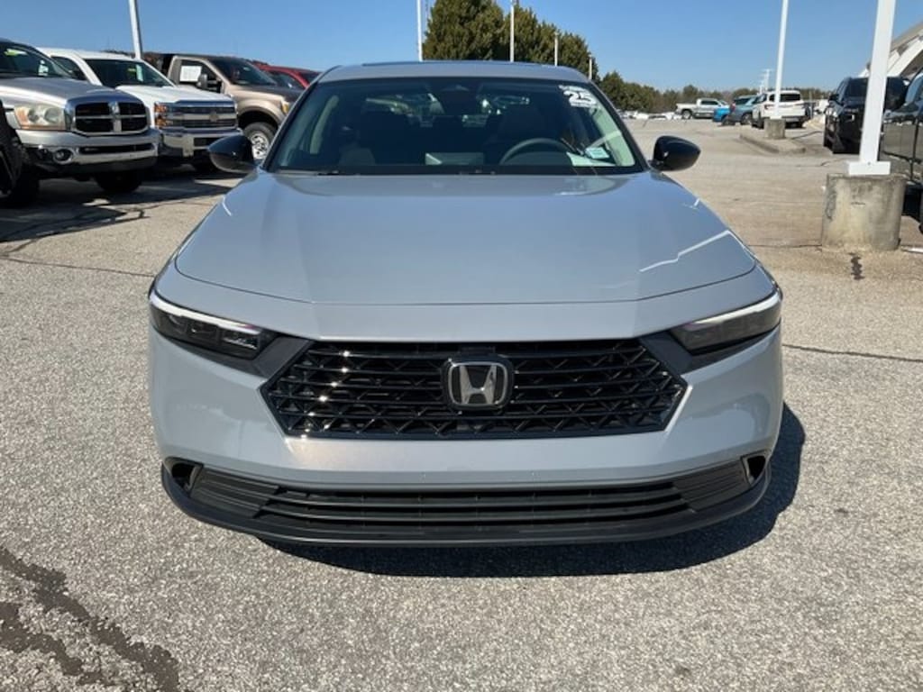 Used 2025 Honda Accord SE Sedan