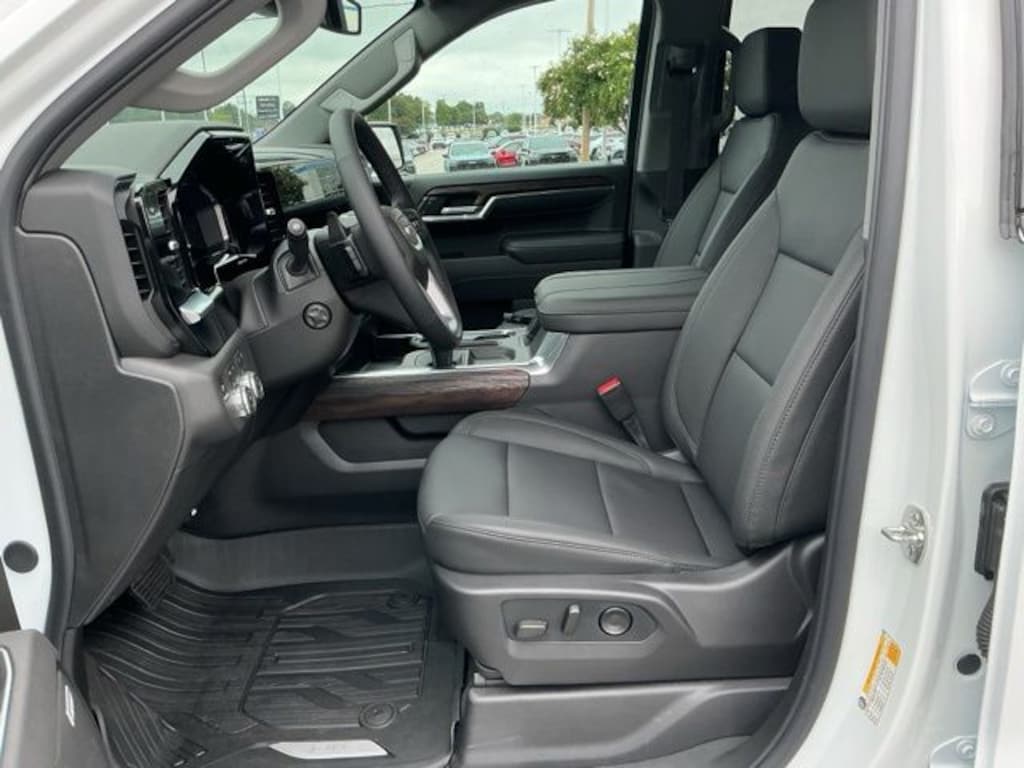 New 2026 GMC Sierra 1500 SLT Truck