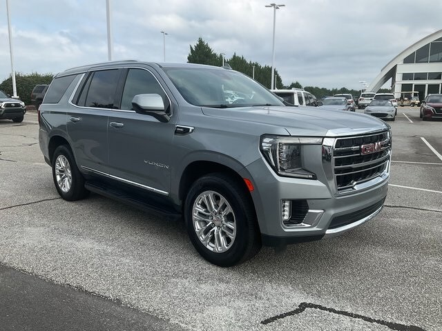 2024 Gmc Yukon SLT photo 3