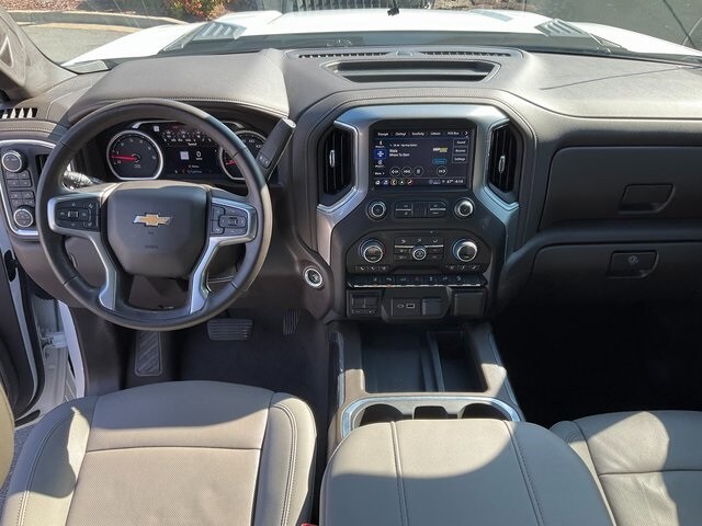 2023 Chevrolet Silverado 2500HD LTZ photo 4