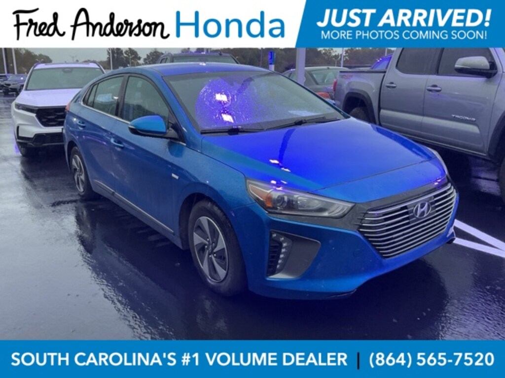 Used 2017 Hyundai Ioniq Hybrid SEL Hatchback