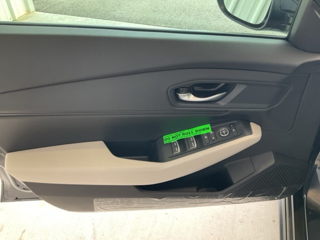 New 2025 Honda Accord SE Sedan