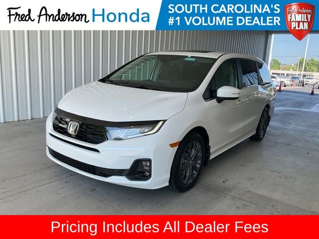 2026 Honda Odyssey Touring's photo