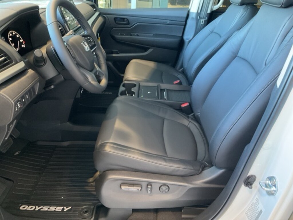 New 2026 Honda Odyssey EX-L Van Passenger