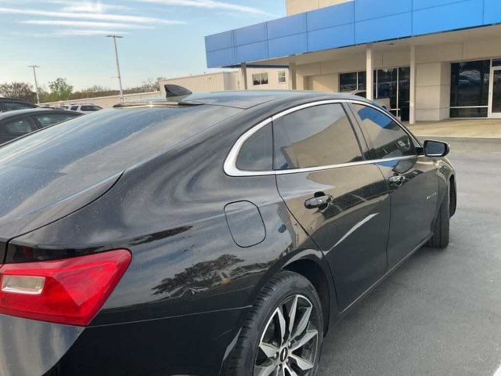 Used 2018 Chevrolet Malibu LT Sedan