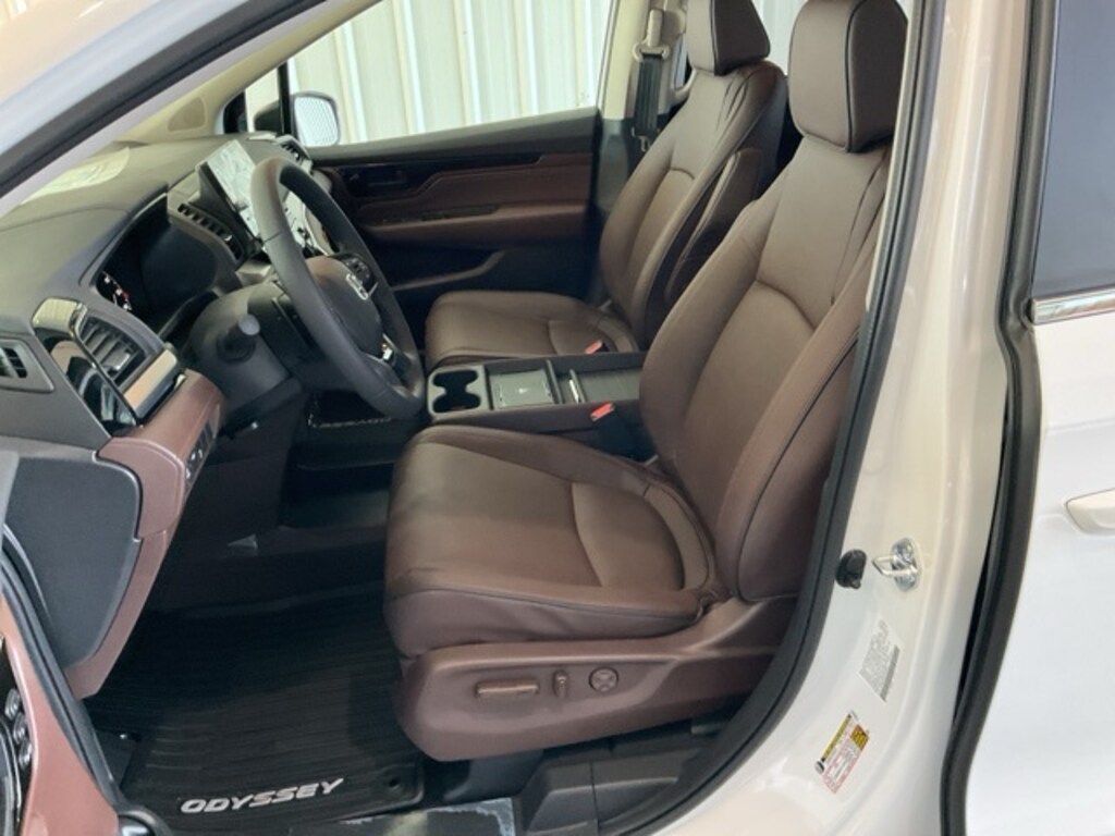 New 2026 Honda Odyssey Touring Van Passenger