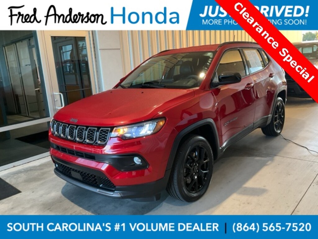 Used 2025 Jeep Compass Latitude SUV