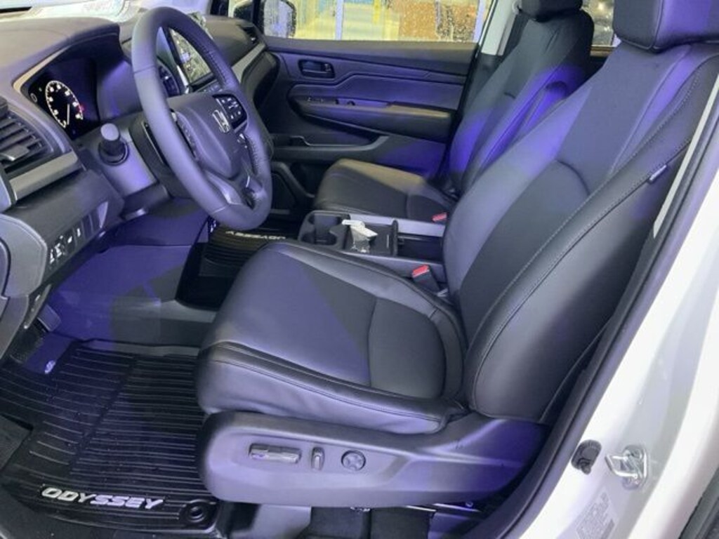 New 2026 Honda Odyssey EX-L Van Passenger