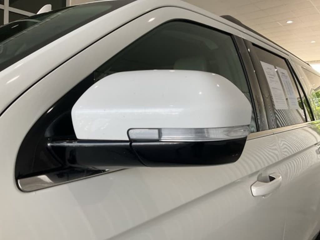 Used 2021 Ford Expedition Max XLT SUV
