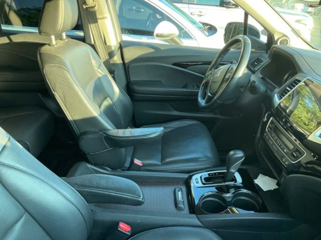Used 2017 Honda Ridgeline RTL-E AWD Truck