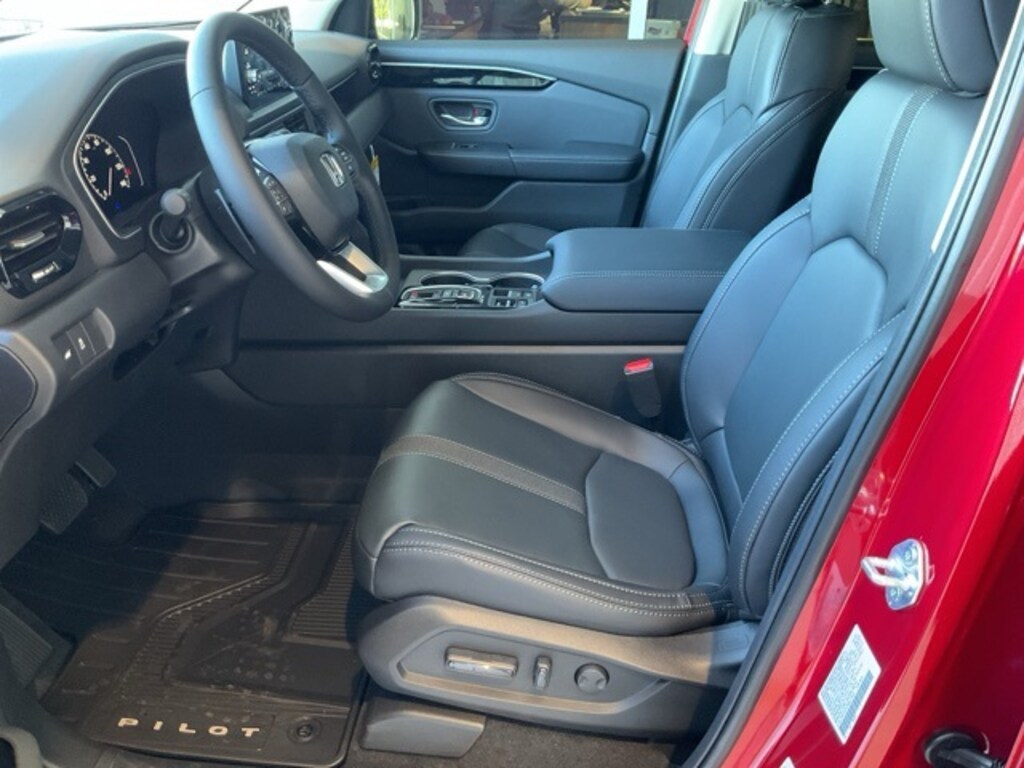 New 2025 Honda Pilot Touring SUV