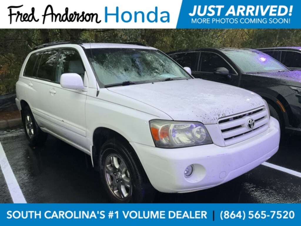 Used 2005 Toyota Highlander V6 w/3rd Row SUV