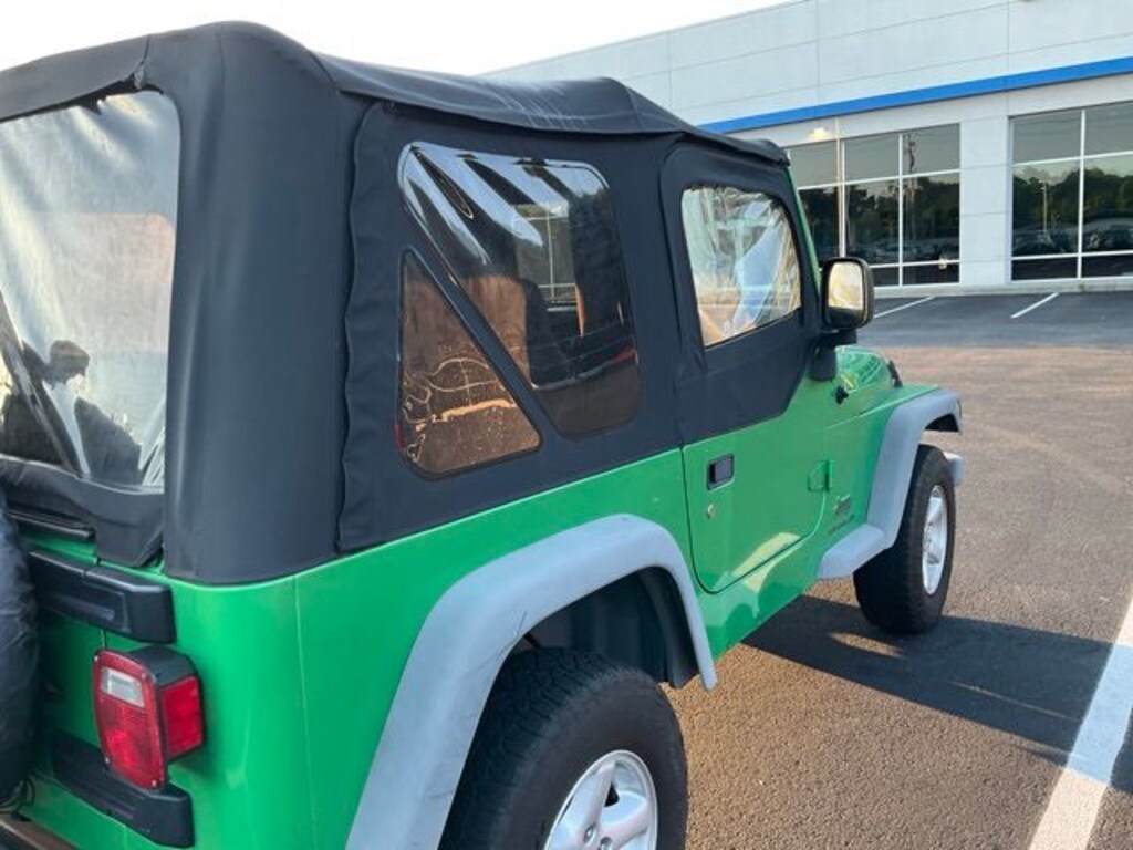 Used 2005 Jeep Wrangler SE SUV