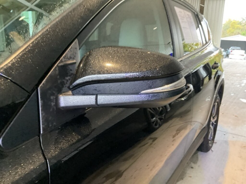 Used 2016 Toyota RAV4 XLE SUV