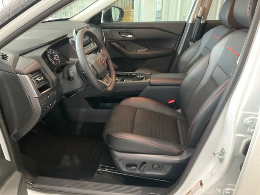 Used 2025 Nissan Rogue Rock Creek SUV