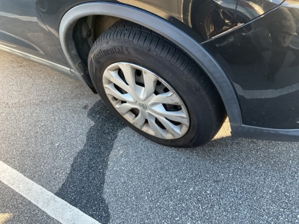 Used 2015 Nissan Rogue S SUV