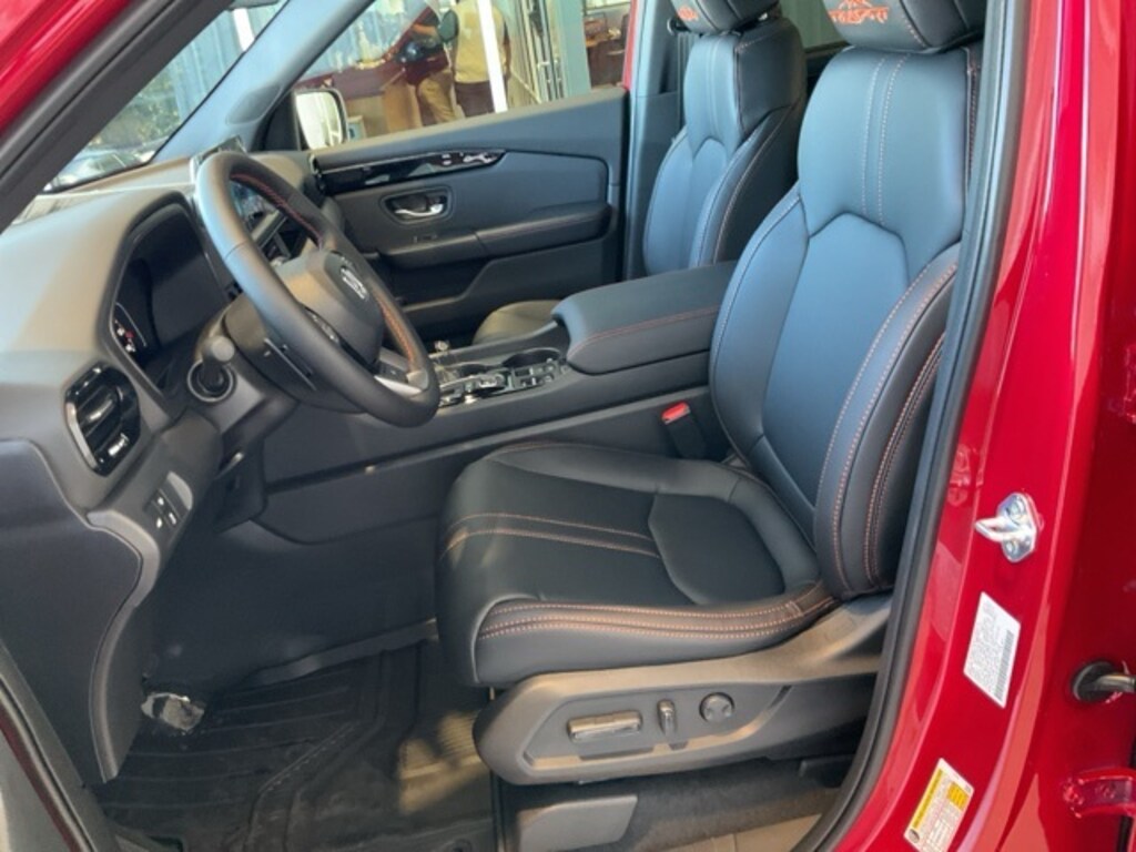 New 2025 Honda Pilot TrailSport SUV