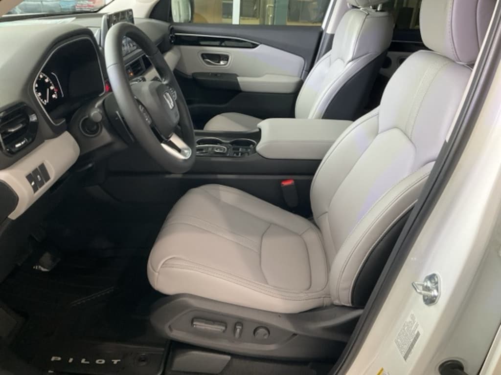 New 2025 Honda Pilot EX-L SUV