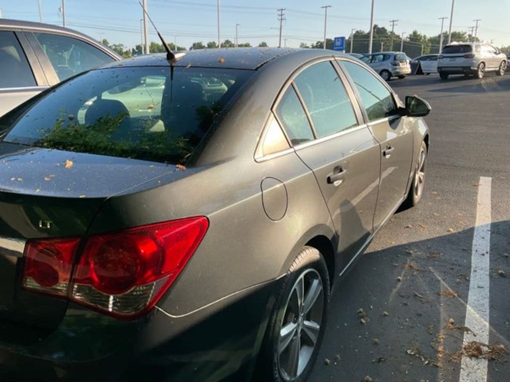 Used 2013 Chevrolet Cruze 2LT Auto Sedan
