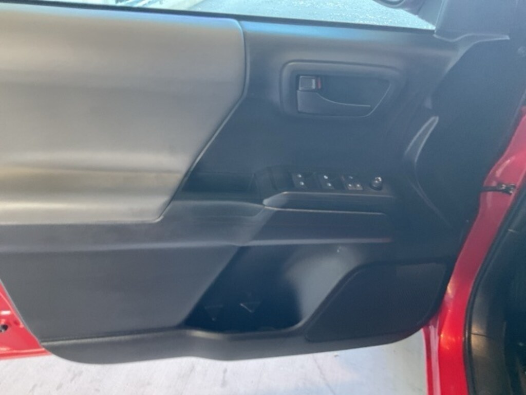 Used 2020 Toyota Tacoma  Truck