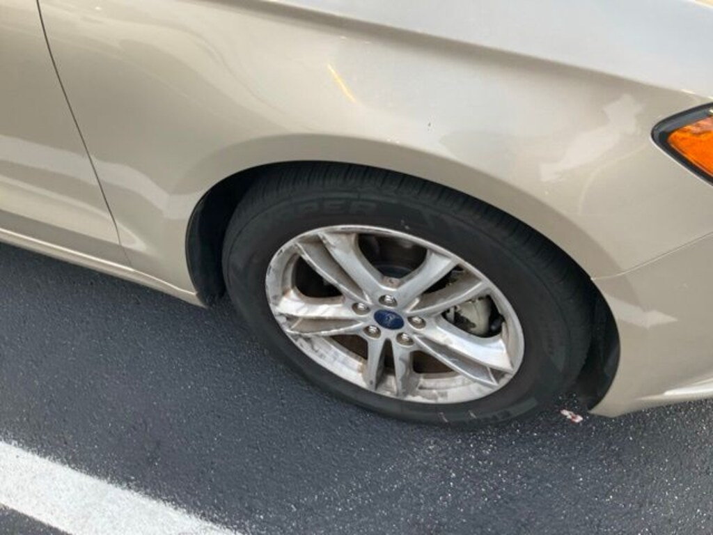 Used 2018 Ford Fusion SE Sedan
