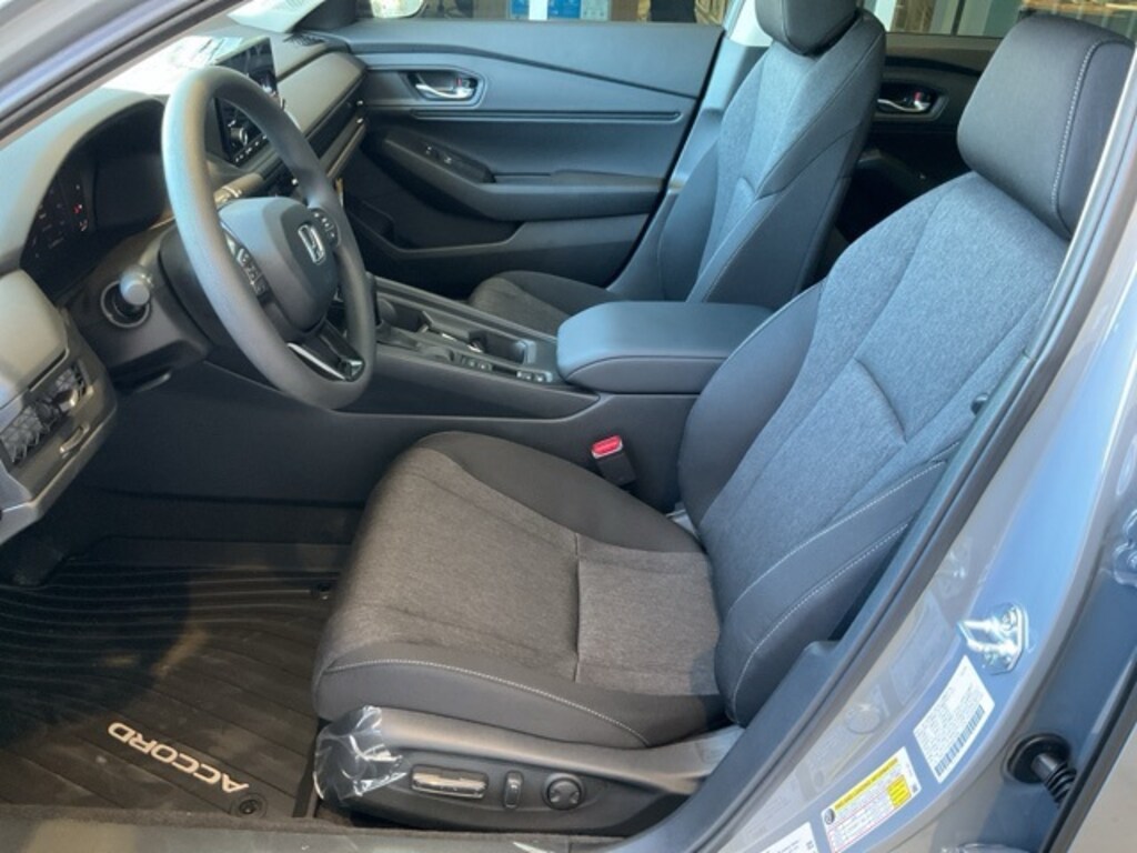 New 2025 Honda Accord SE Sedan