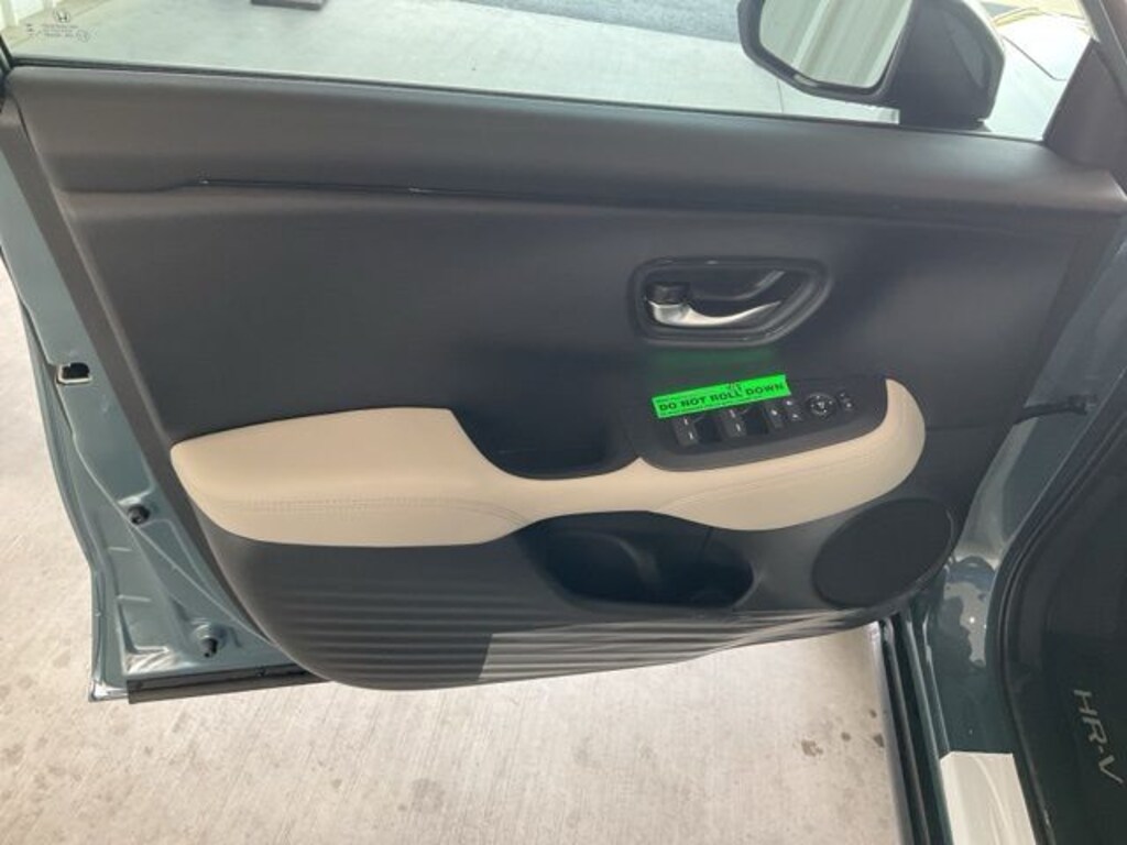 New 2026 Honda HR-V LX SUV