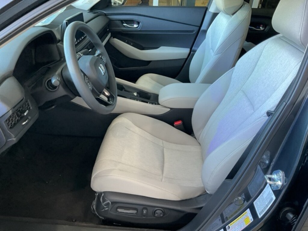 New 2025 Honda Accord SE Sedan