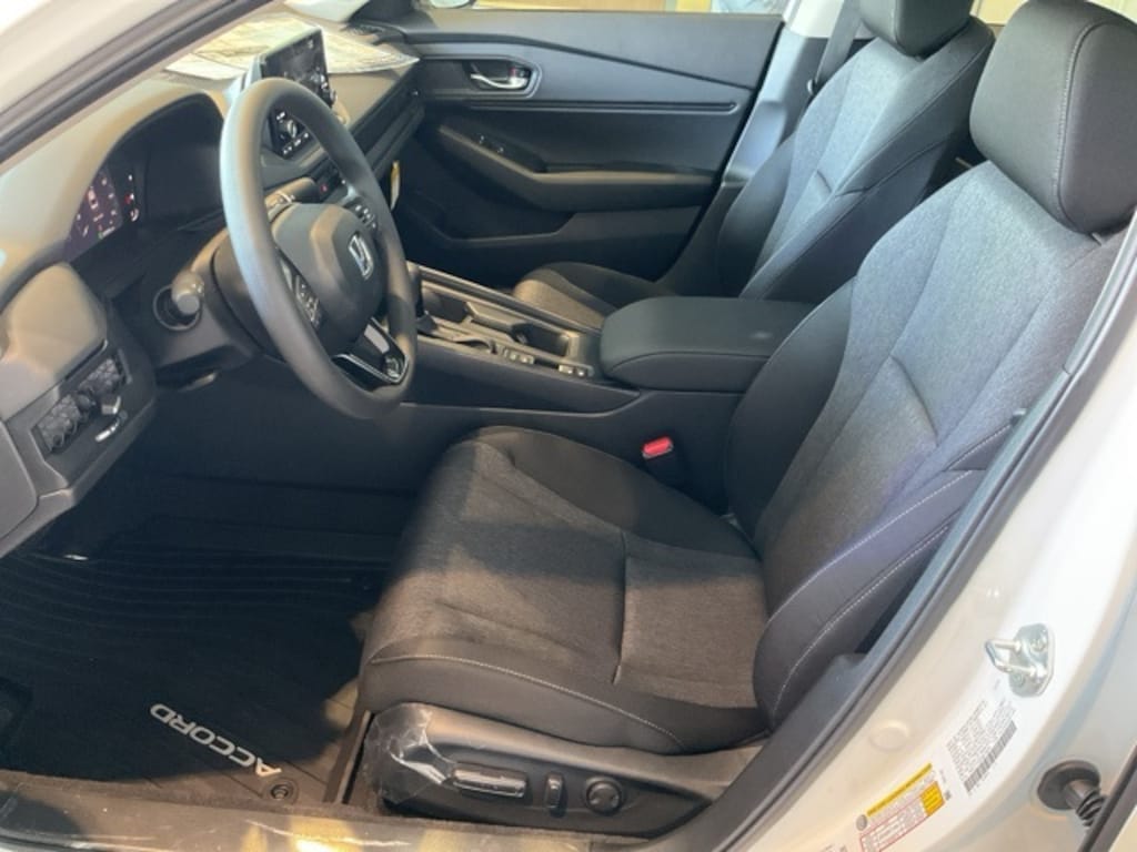 New 2025 Honda Accord SE Sedan