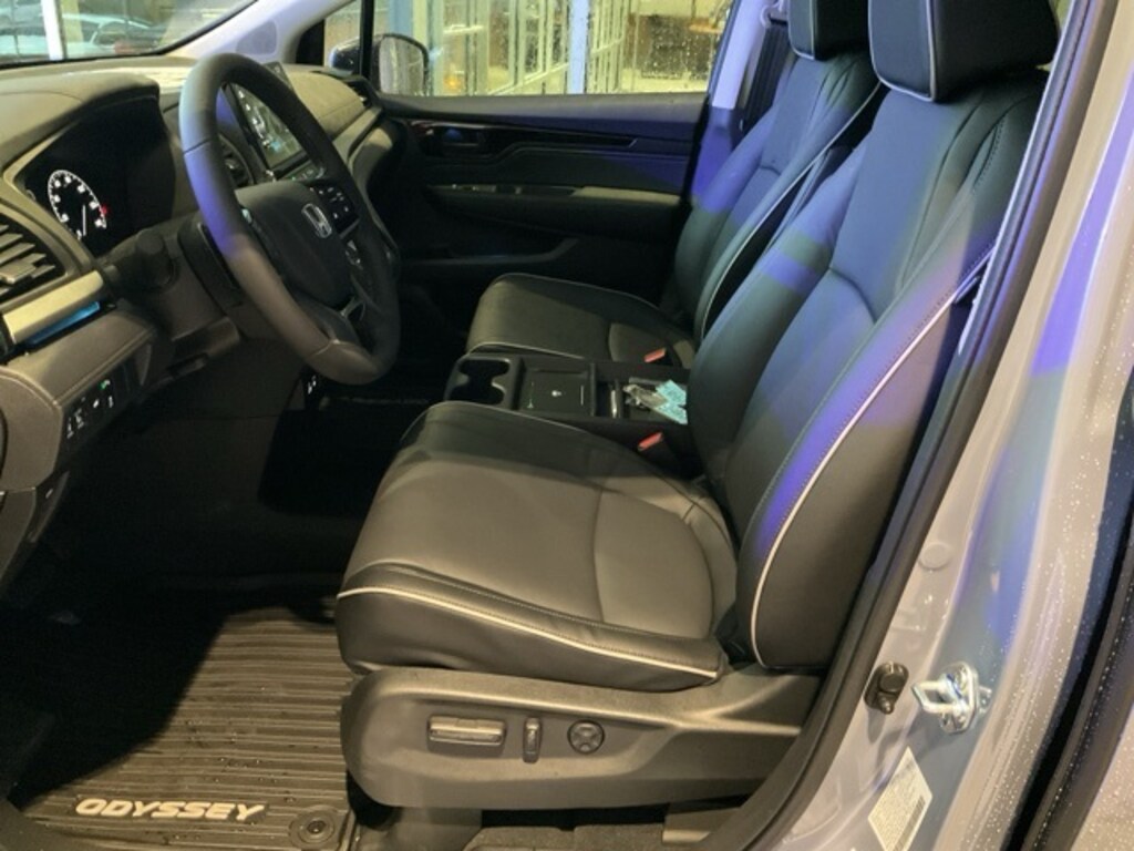 New 2026 Honda Odyssey Touring Van Passenger