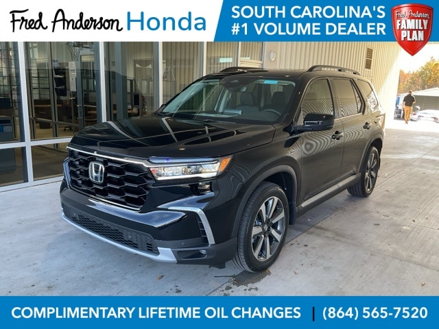 2025 Honda Pilot Touring's photo