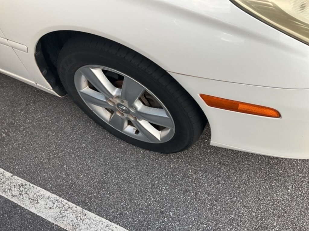 Used 2005 Lexus ES 330 Base Sedan