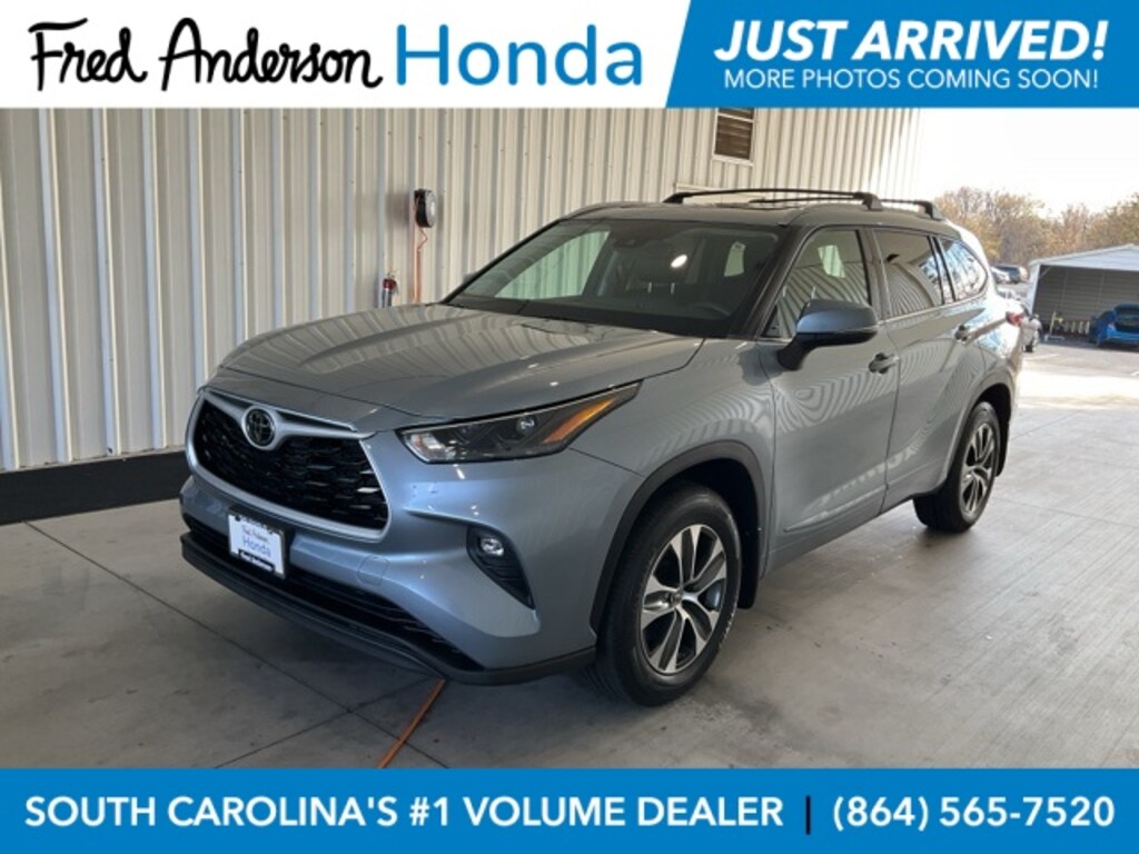 Used 2022 Toyota Highlander XLE SUV