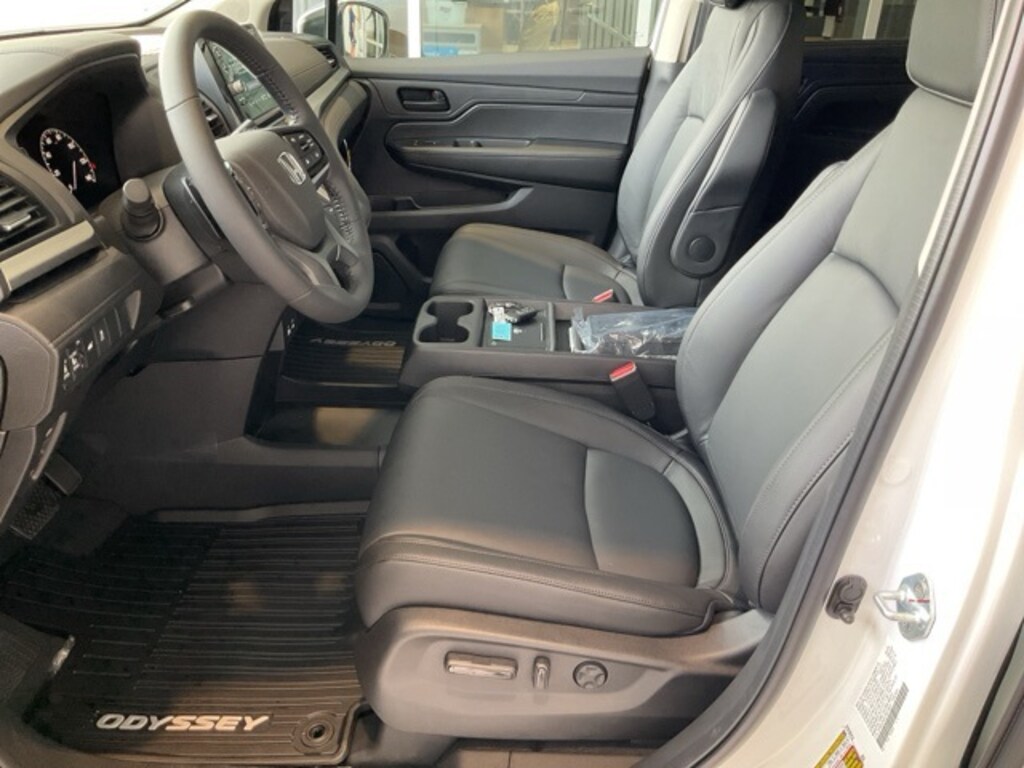 New 2026 Honda Odyssey EX-L Van Passenger