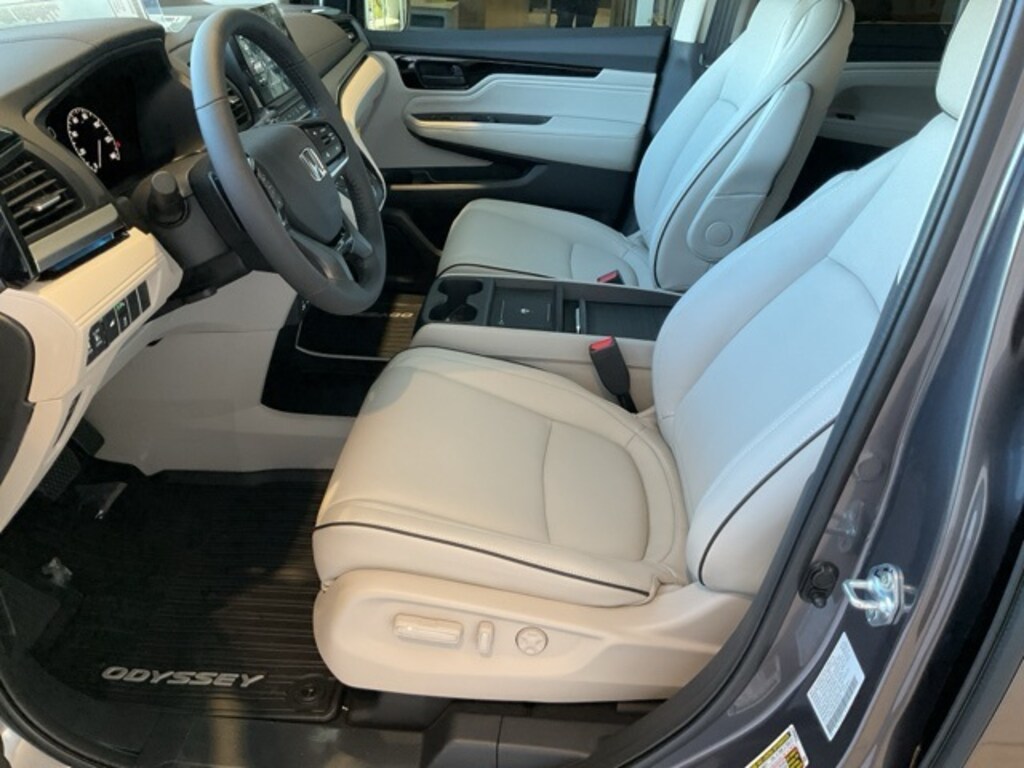 New 2026 Honda Odyssey Touring Van Passenger